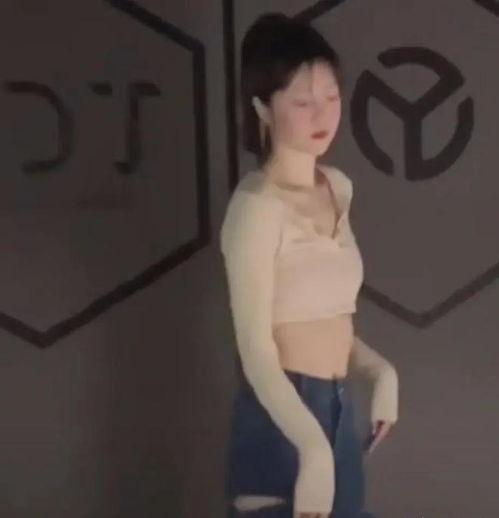 娱乐八卦爆料吃瓜浪姐,揭秘“吃瓜浪姐”背后的故事 第2张 娱乐八卦爆料吃瓜浪姐,揭秘“吃瓜浪姐”背后的故事 第2张